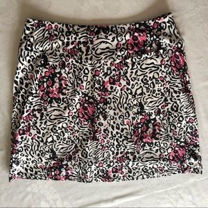 TAIL Pull on Golf Skort Floral Size M